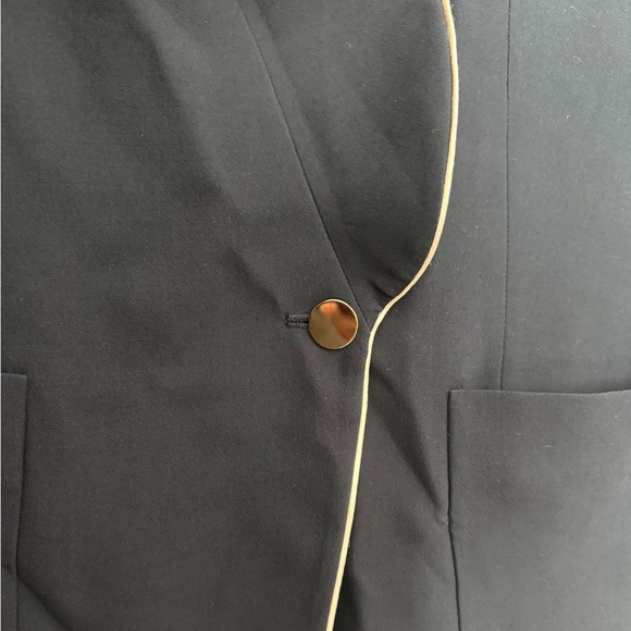 Loro Piana Women’s Blazer - Picture 5 of 8